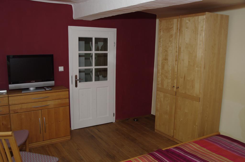 Apartamento Ferienhaus Zur Altlayer Post Exterior foto